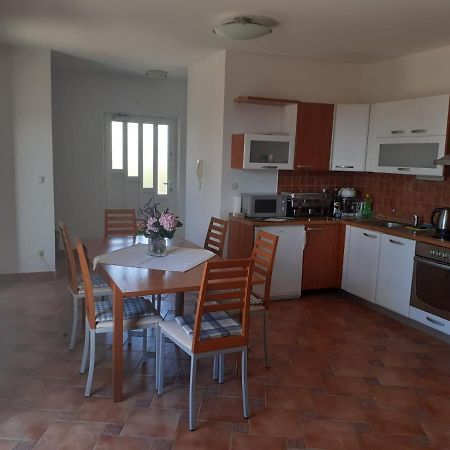Apartments Ilicic ซูเปตาร์ ภายนอก รูปภาพ